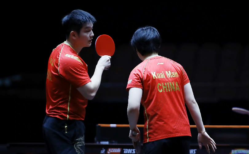 回顾球队的 回顾球队的