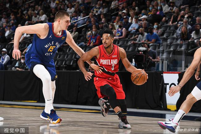 在这两轮比 在这两轮比